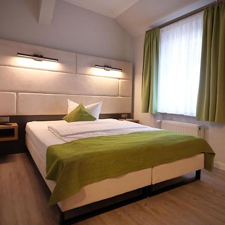 Hotel Und Restaurant Kranichsberg Woltersdorf  Екстериор снимка